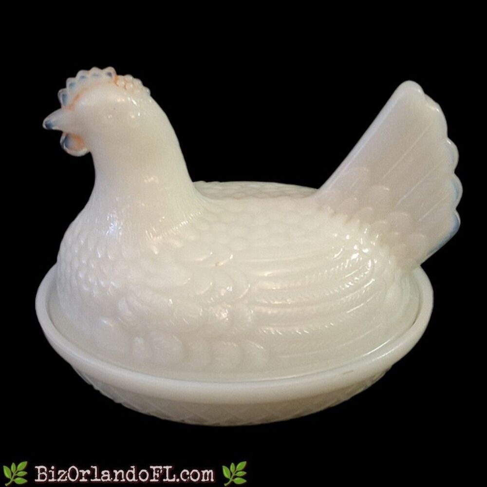 VINTAGE: Westmoreland White Milk Glass Hen Nest Covered Trinket Dish Collectible